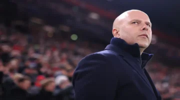 قرار جديد ليفربول بشأن مستقبل سلوت ضمن الموسم الحالي